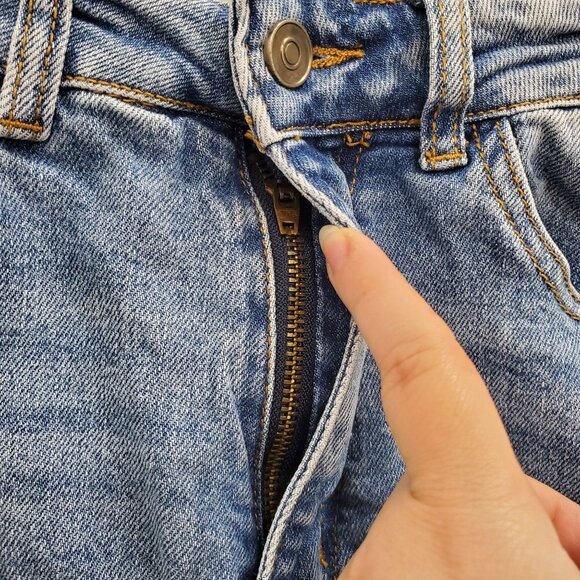 Hammer Jeans Junior's Medium Wash Super Distressed High Waist Ripped Skinny Sz 1 - Picture 4 of 7